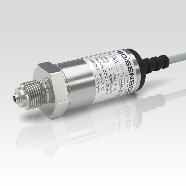 OEM pressure transmitter with ISO 4400-plug and G 1/4" connection