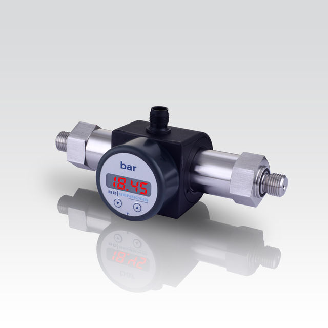 differential pressure transmitter DMD831 